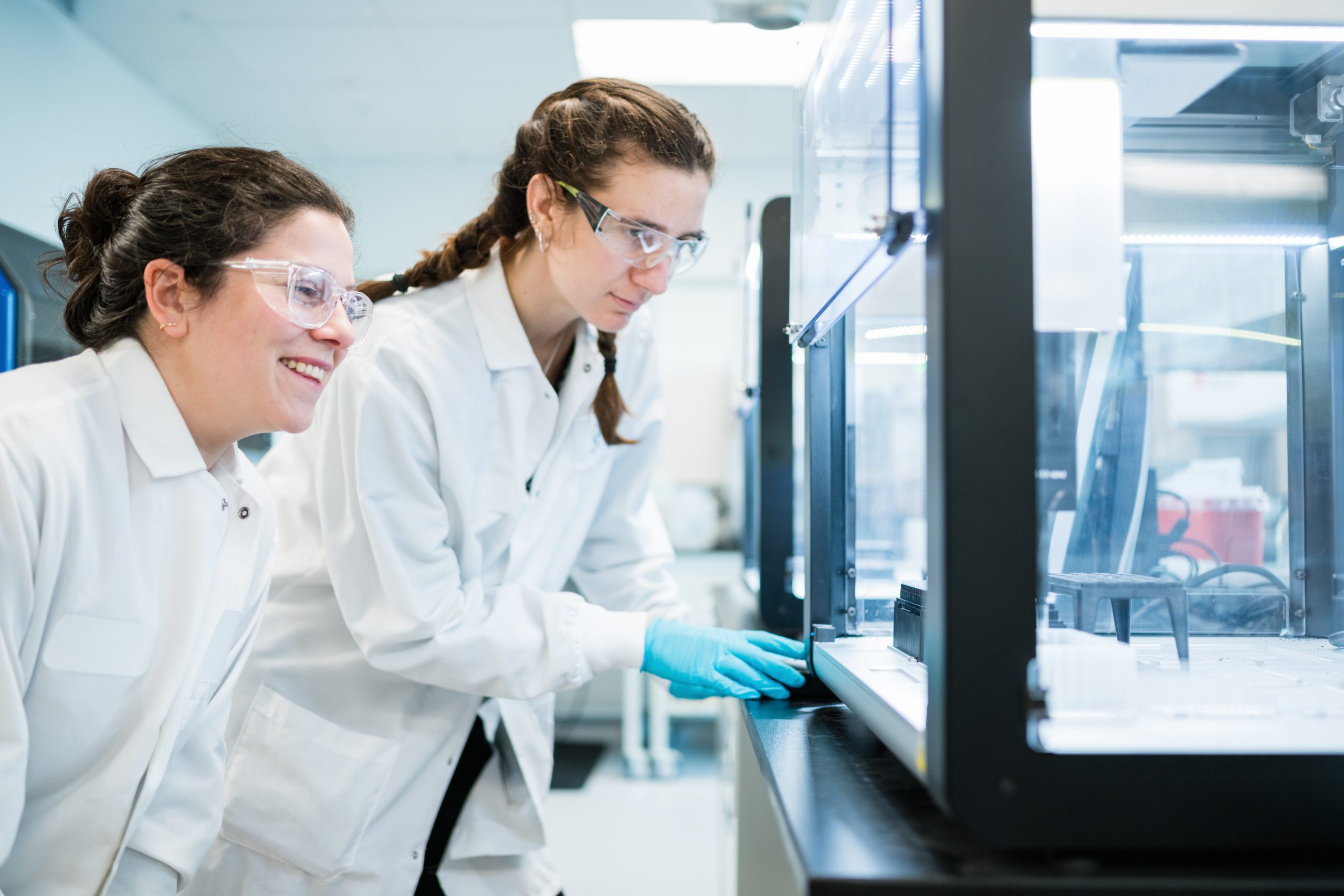 Aralez Bio team members Siobhan and Nichole.